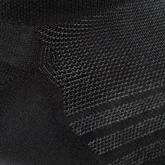 Darn Tough RUN No Show Tab Sock Ultra-Lightweight no cushion 1033 Socks Darn Tough