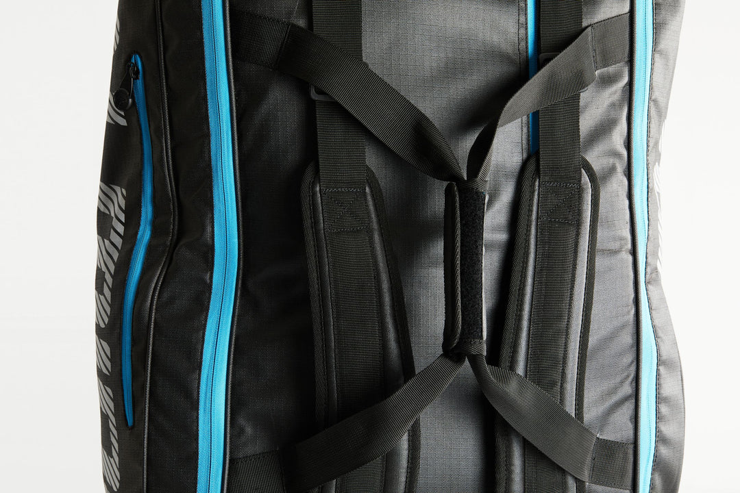 Salming Pro Tour 12R Black/Blue Racquet Bag Bags Salming
