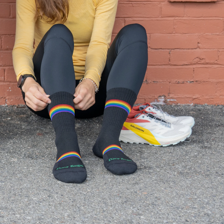 Darn Tough Prism Micro Crew 1115 pour femmes Chaussettes de course légères