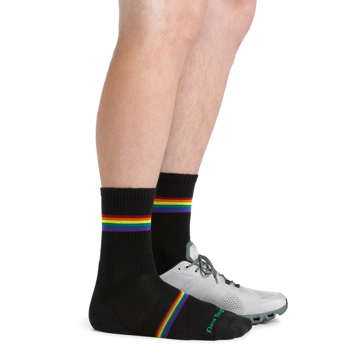 Darn Tough Prism Micro Crew LT Cushion Running Sock 1119 Men&