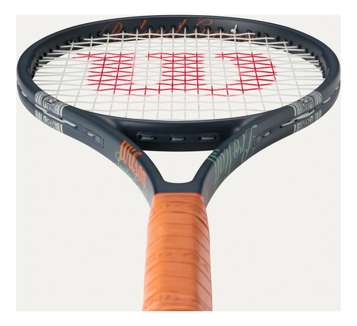 Wilson Pro Staff 97 v14 315g Roland-Garros 2026 Night Session Raquette de tennis non cordée
