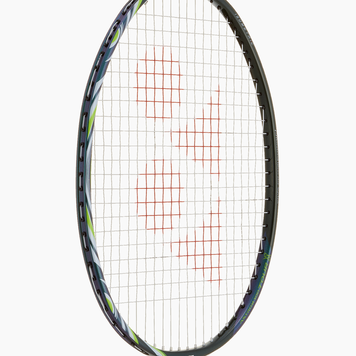 Raquette de badminton Yonex ASTROX 100 Tour 4U avec cadre Viktor Axelsen et cordée vert olive