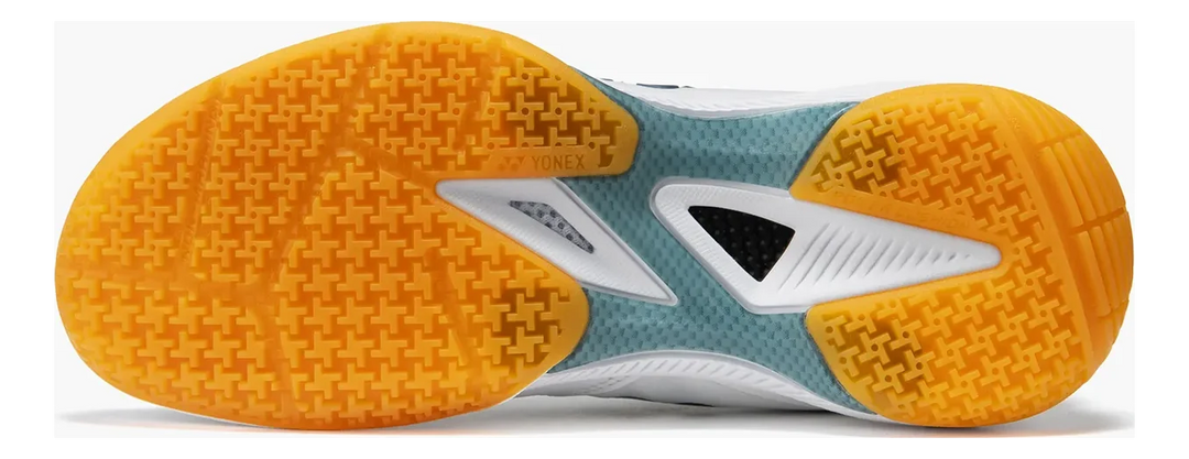 Yonex Power Cushion 65 Z4 White Women&