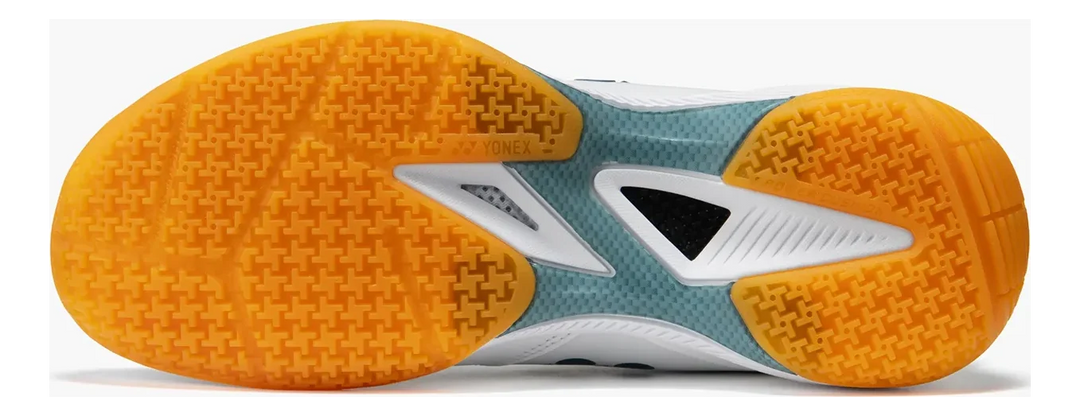 Yonex Power Cushion 65 Z4 White Men&