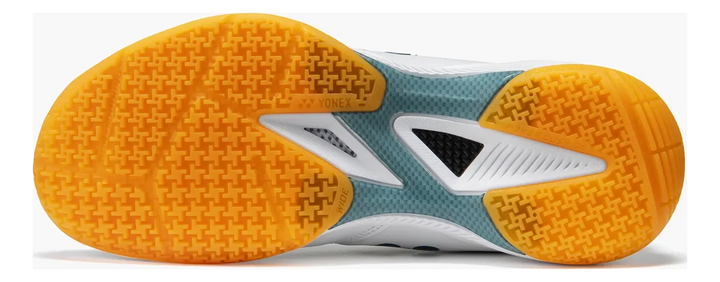 Yonex Power Cushion 65 Z4 White WIDE Men&