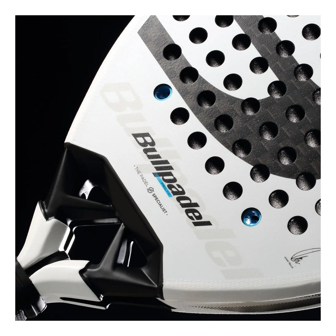 BullPadel Vertex 05 Padel Racket