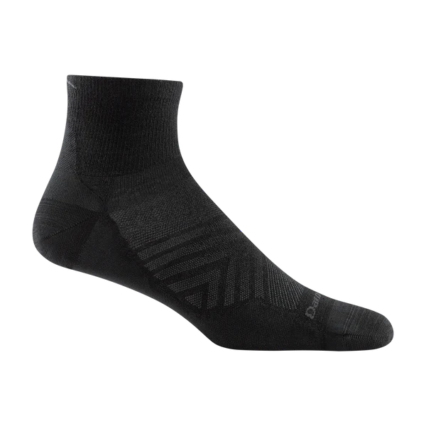 Darn Tough 1/4 Sock Ultra-Lightweight RUN Socks 1034 Socks Darn Tough Medium (men 9-11) Black 