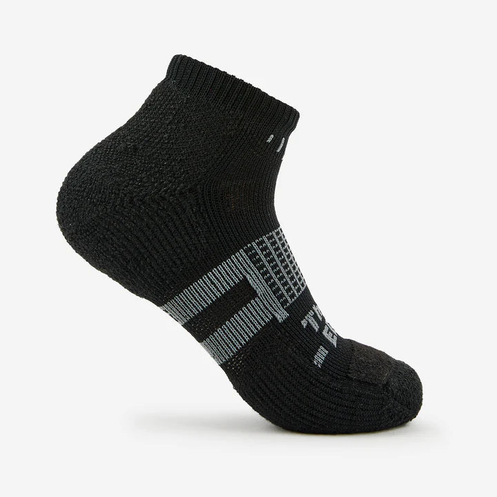 Thorlo Moderate Cushion Low-Cut Tennis Socks | VCMU Socks Thorlo Large (9.0 - 12.5) Black 